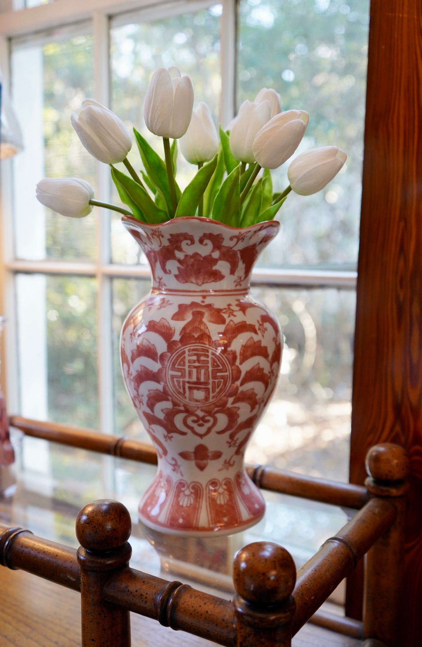 Pink & White Chinese Vases Pair